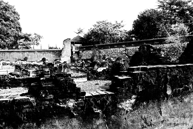Thăm “địa ngục trần gian”